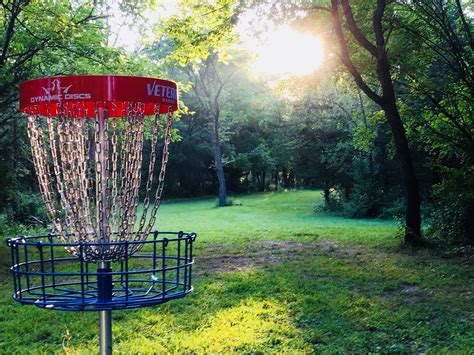 frisbee golf courses near me ratings